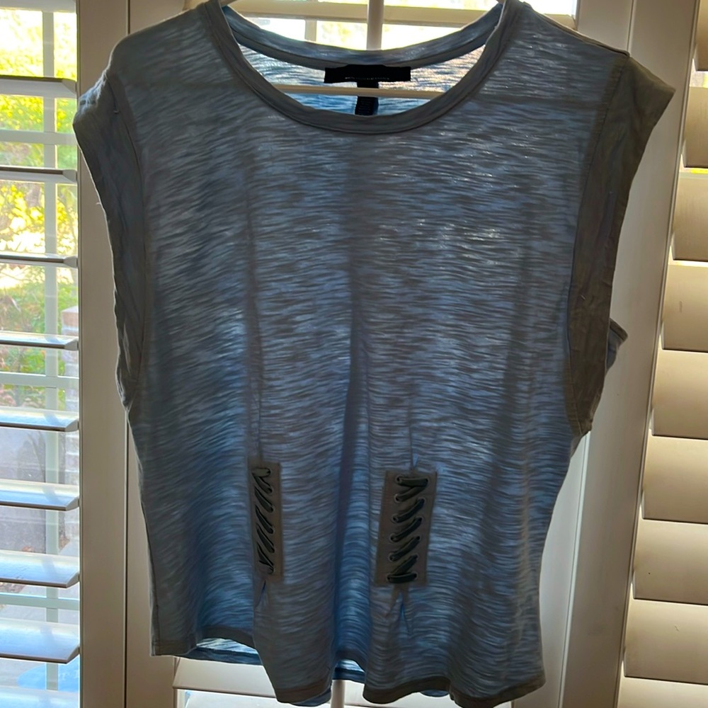 White House Light Blue sleeveless top size xl